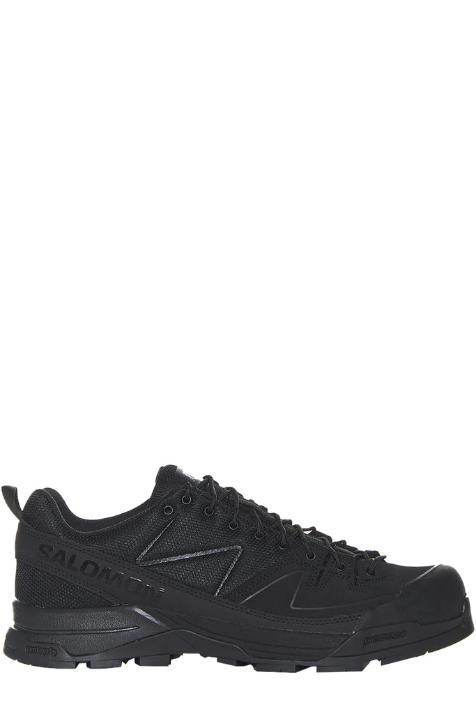 The MM6 X Salomon Sneakers in black colour from the brand MM6 X Salomon