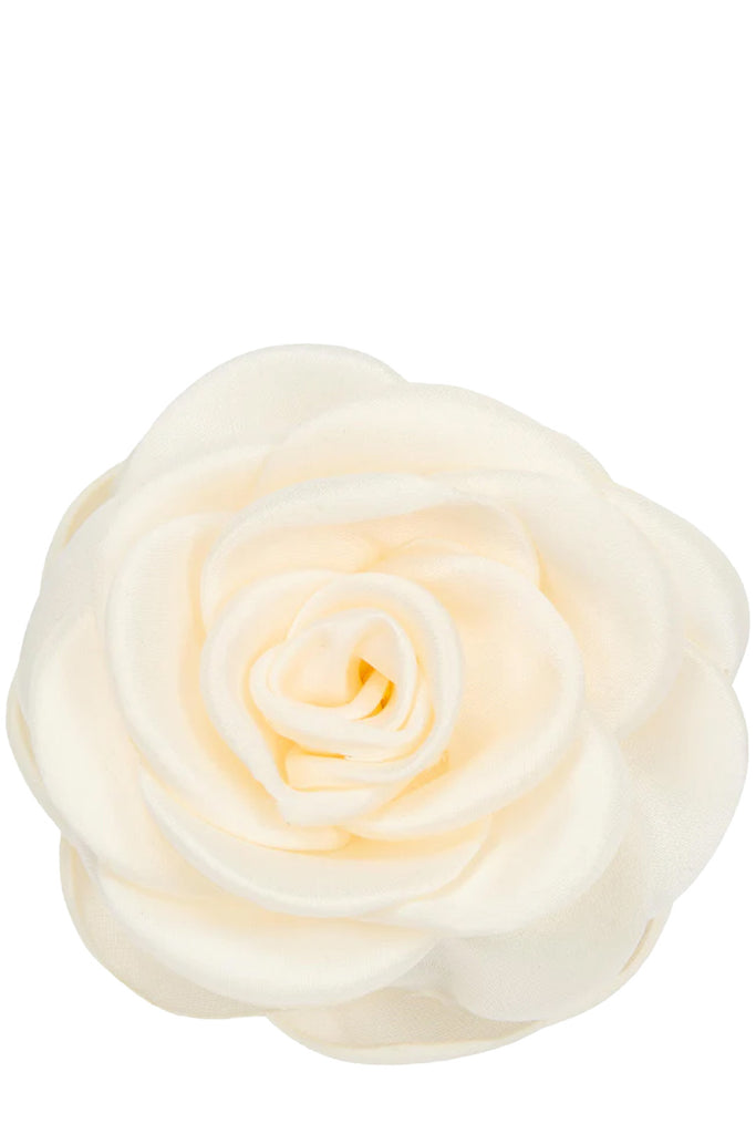 The small satin rose claw clip in ivory colour from the brand PICO