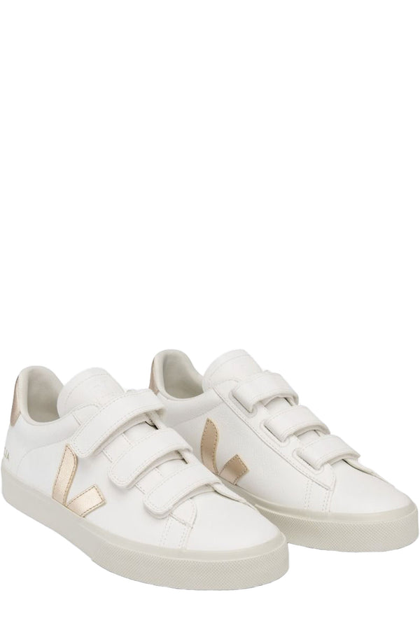 The Recife logo chromefree leather sneakers in white and rosegold colors from the brand VEJA